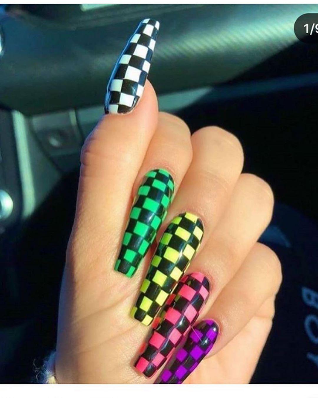 49 Outstanding Acrylic Coffin Nail Designs