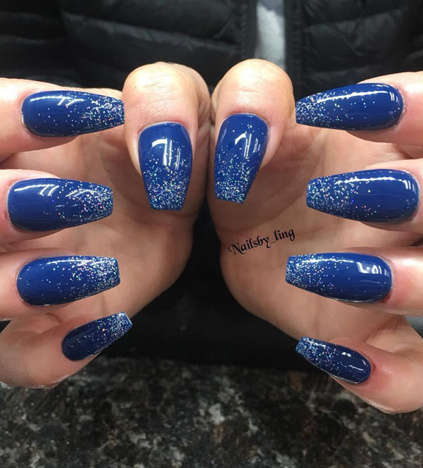 67 Stunning Dark Blue Nail Designs