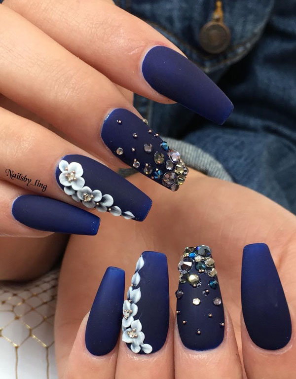 67 Stunning Dark Blue Nail Designs