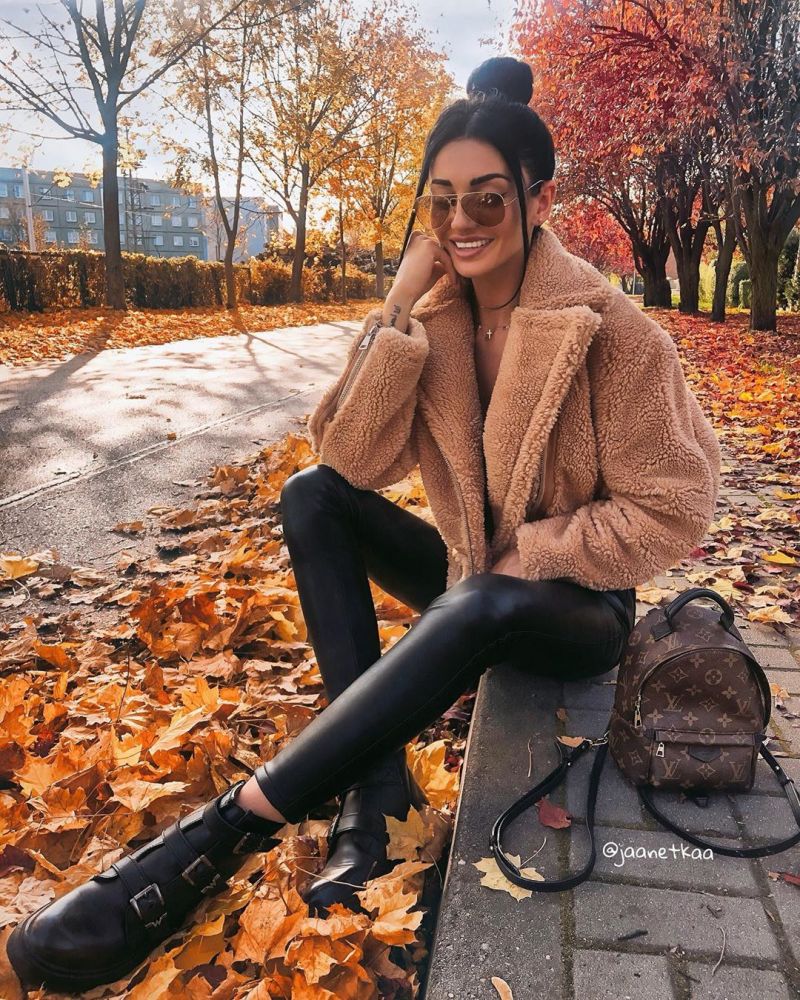 50 Stylish Fall Outfits for Women 2022