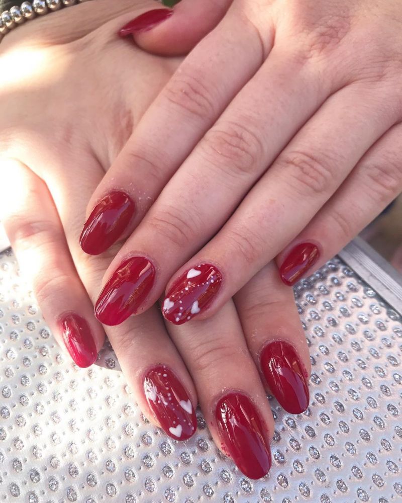 100 Romantic Valentine's Day Nails Designs with Hearts