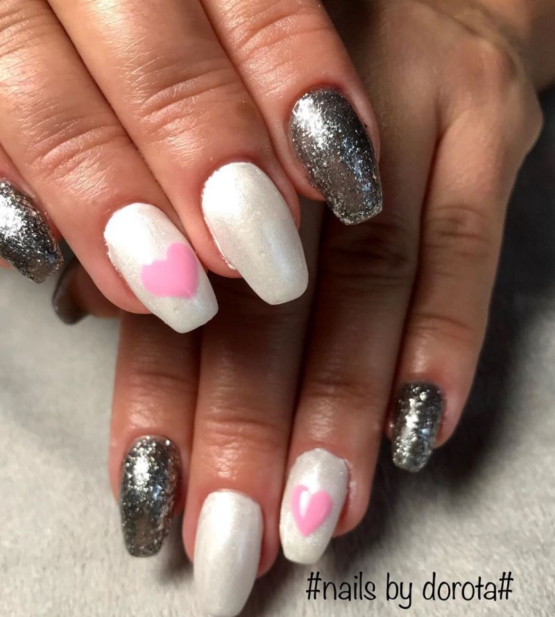 100 Romantic Valentine's Day Nails Designs with Hearts