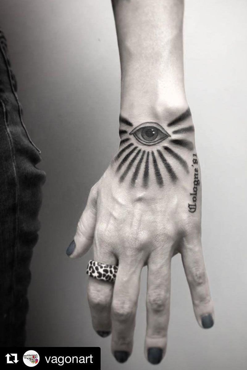 55 Pretty Wrist Tattoos You Will Love