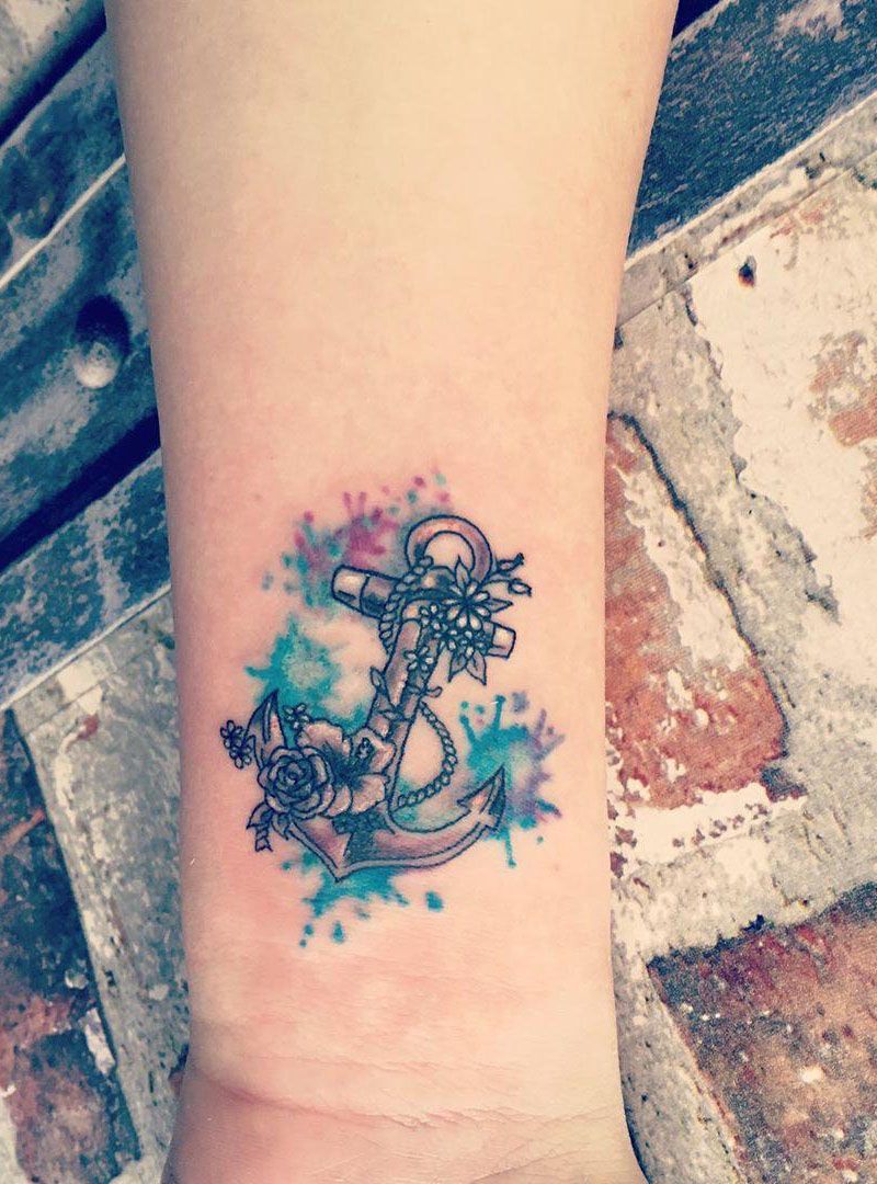 55 Pretty Wrist Tattoos You Will Love