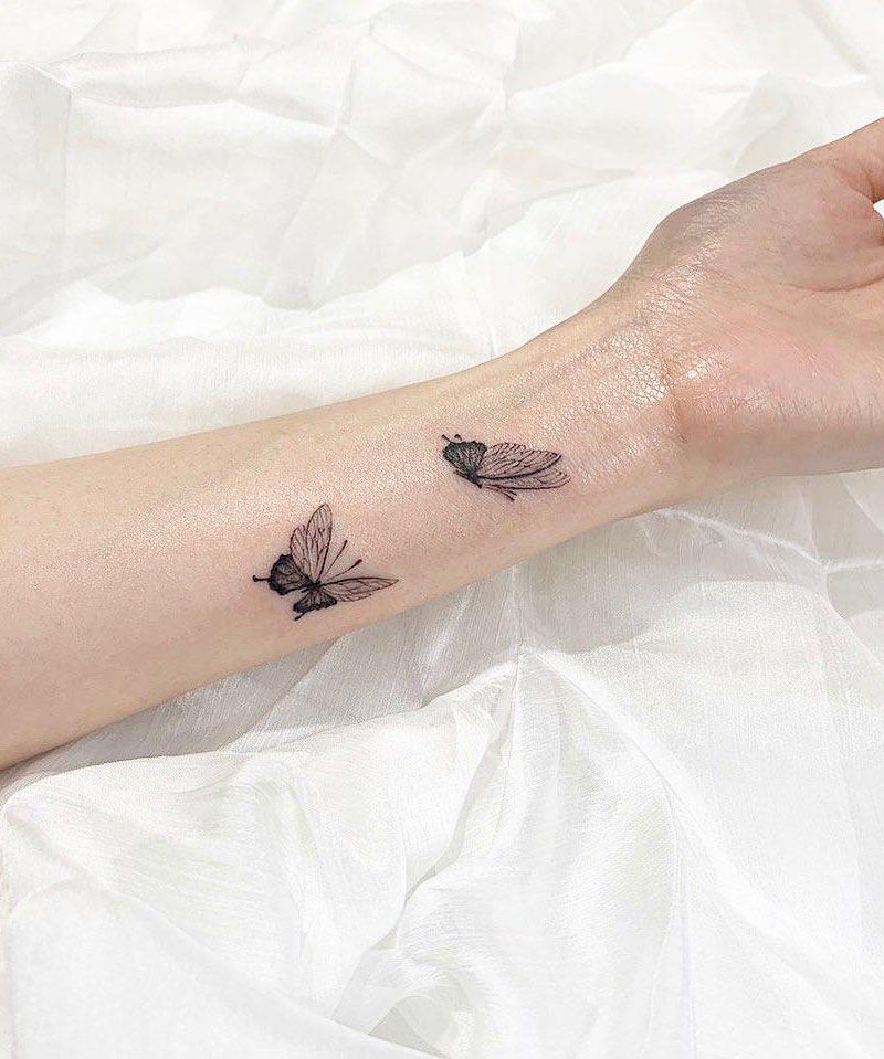 55 Pretty Wrist Tattoos You Will Love