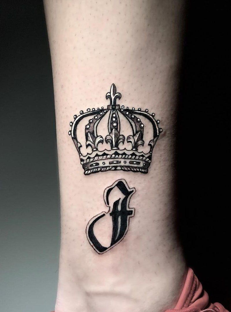 50 Magnificent Crown Tattoos You Will Love