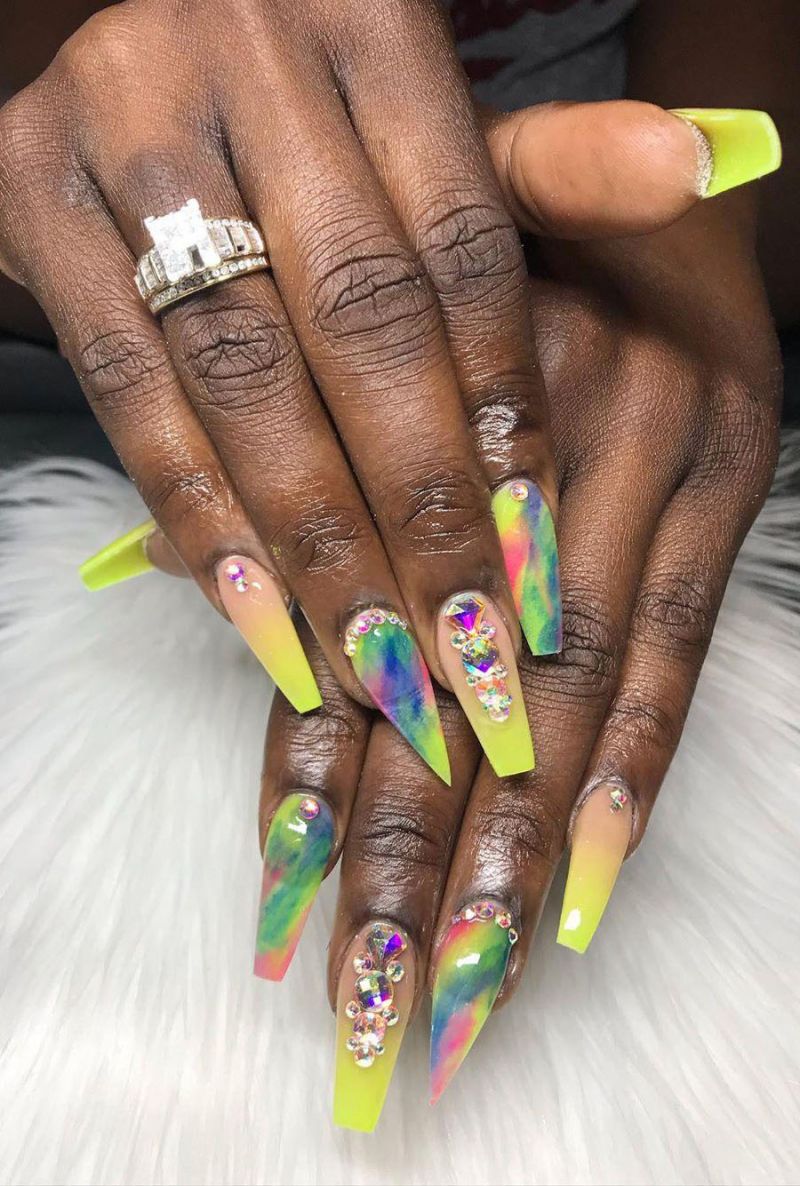 50 Pretty Neon Nails for Spring You Have to Try