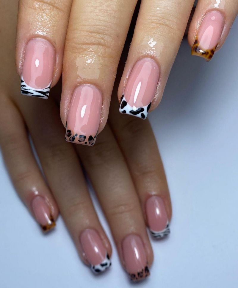 30 Awesome Animal Print Nails You Have to Try