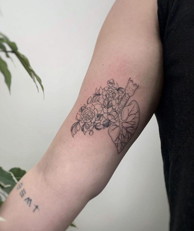 30 Pretty Lung Tattoos to Inspire You