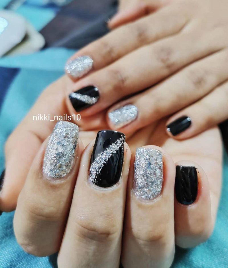 30 Lovely Silver Nails to Fall In Love With