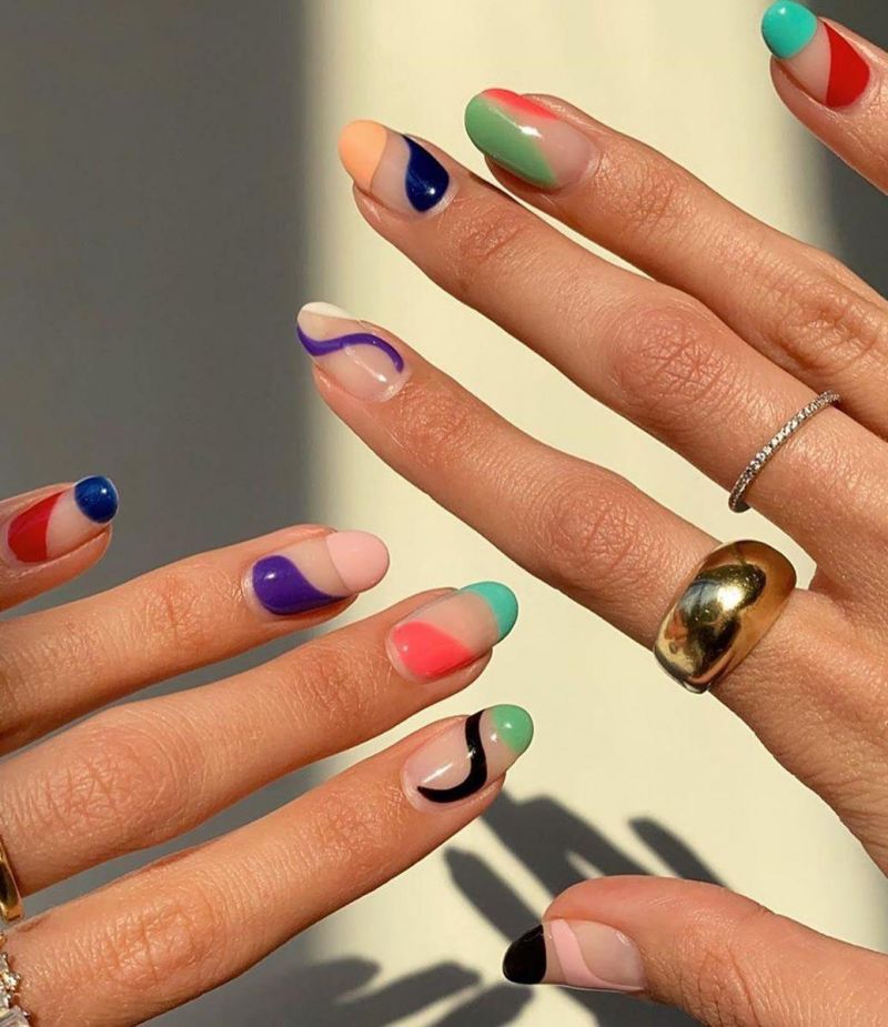 30 Abstract Nail Art Designs You Must Try