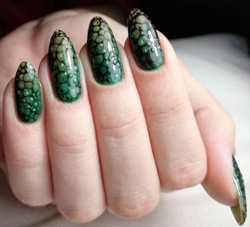 30 Pretty Crocodile Nail Art Designs You Must Try
