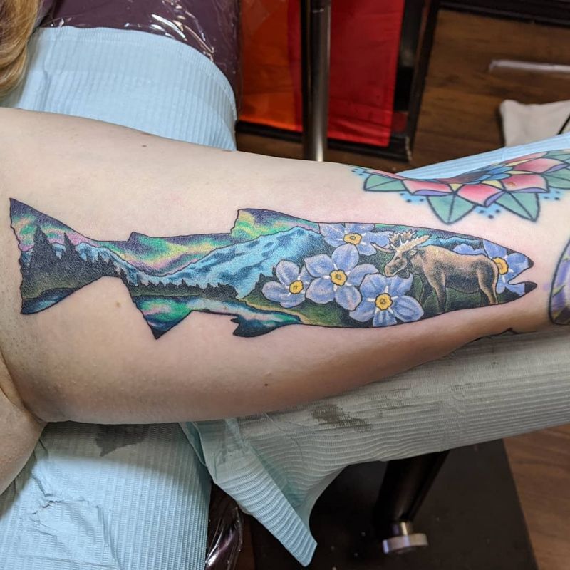 30 Pretty Salmon Tattoos You Can Copy