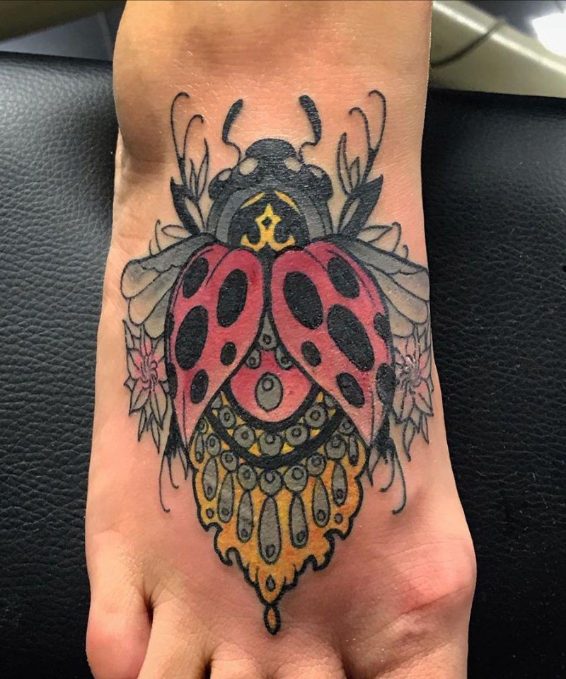 30 Pretty Ladybug Tattoos Give You Inspiration