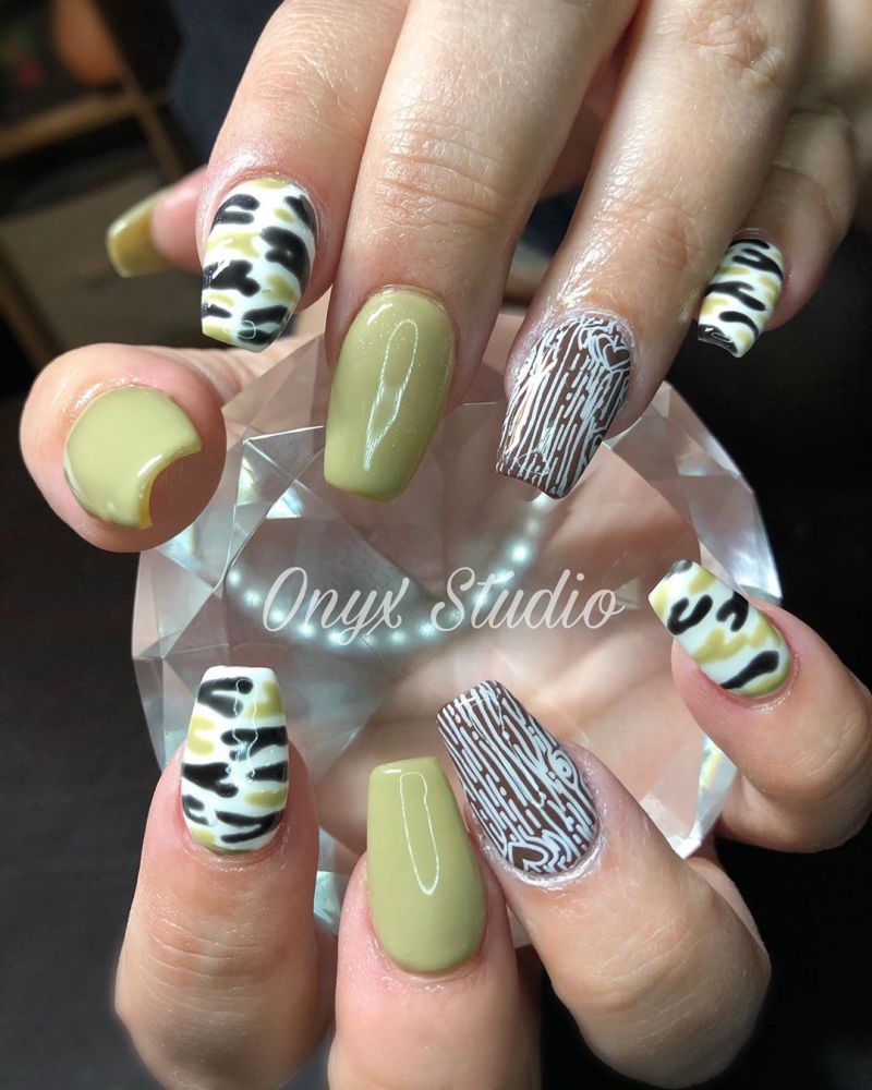 30 Trendy Camouflage Nail Art Designs You Can Copy
