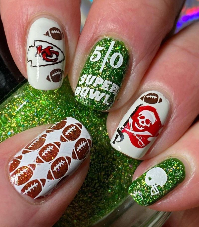30 Trendy Super Bowl Nail Art Designs You Can Copy
