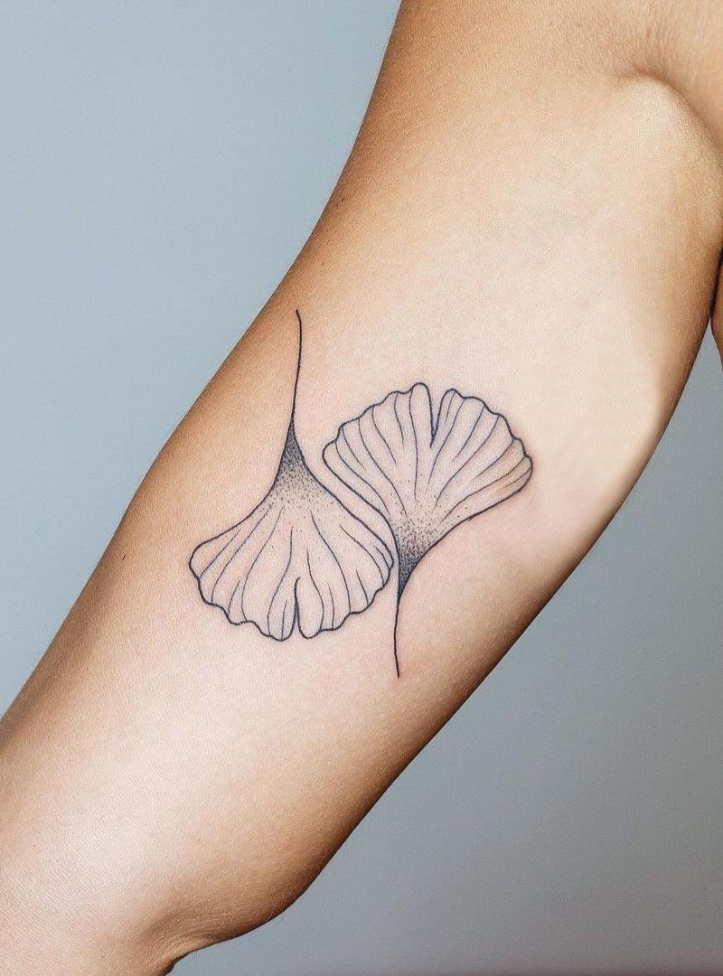 30 Elegant Ginkgo Tattoos You Must Love