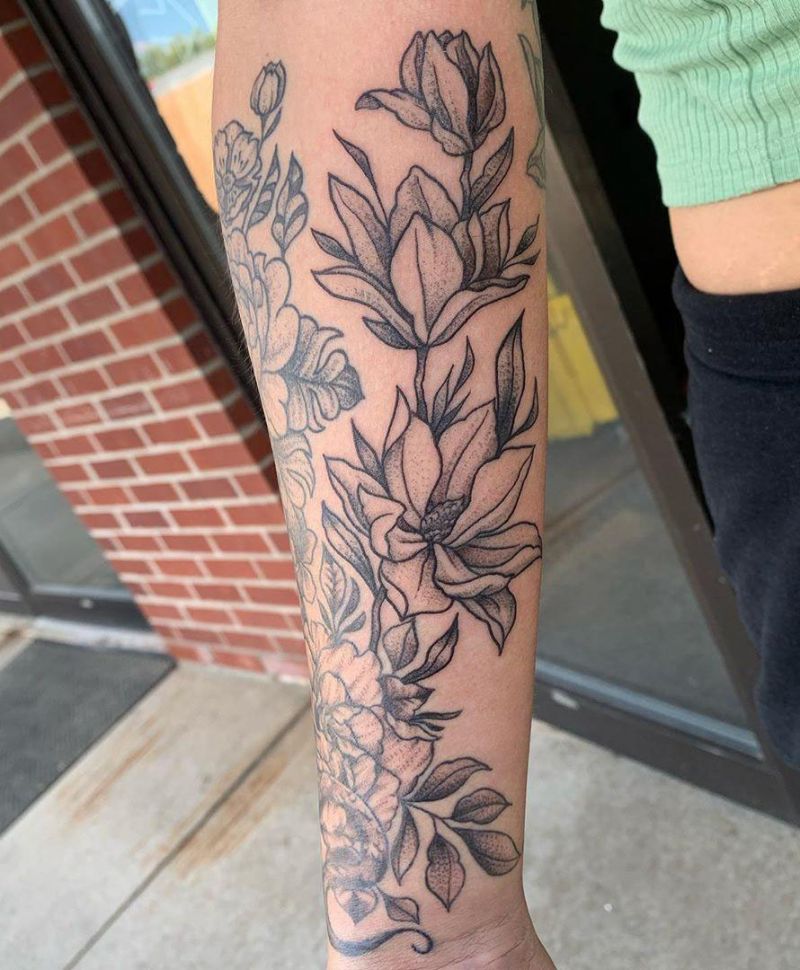 30 Elegant Magnolia Tattoos for Your Next Ink