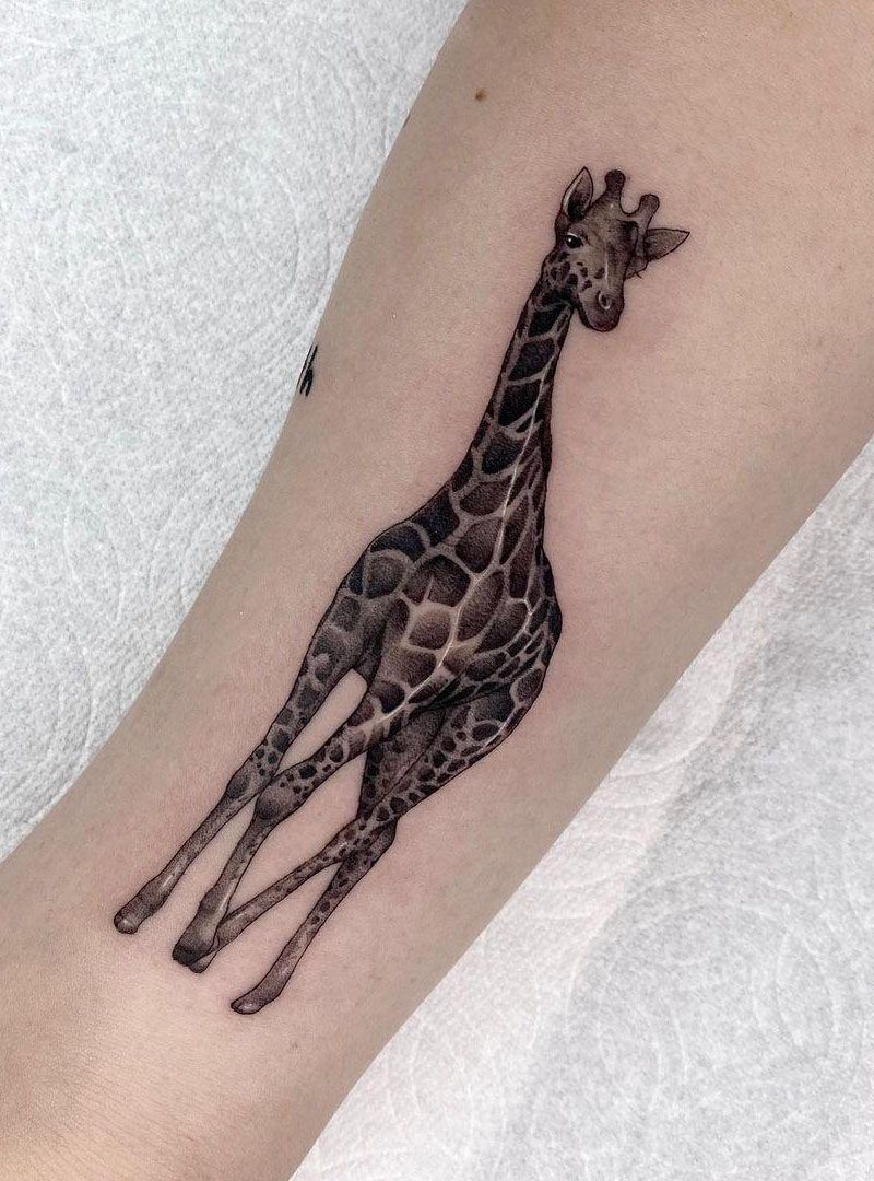 30 Beautiful Giraffe Tattoos For Your Next Ink