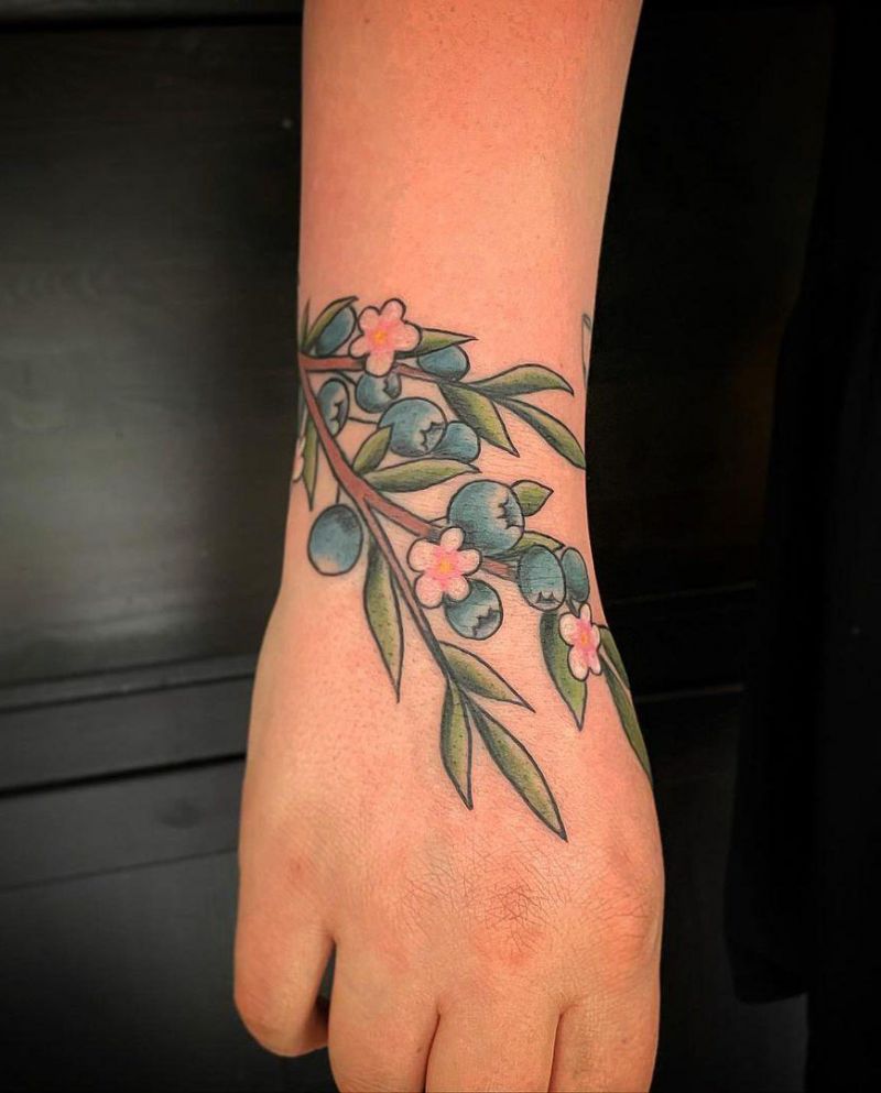 30 Elegant Blueberry Tattoos You Will Love