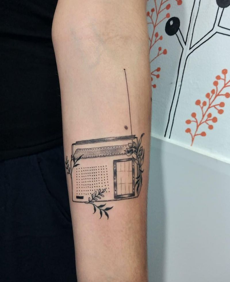 30 Elegant Radio Tattoos You Must Love