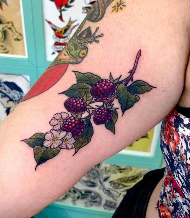 30 Elegant Raspberry Tattoos You Must Love