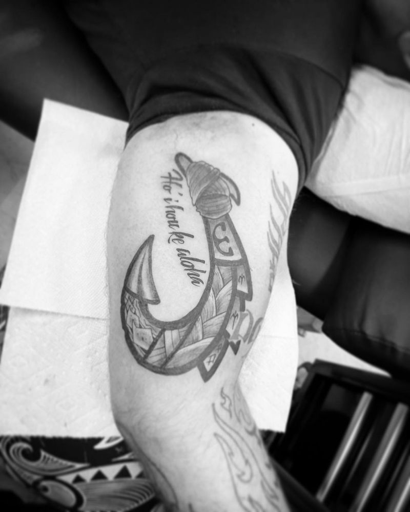30 Elegant Fishhook Tattoos You Must See