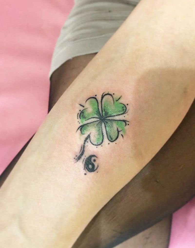 30 Elegant Four Leaf Clover Tattoos You Can Copy