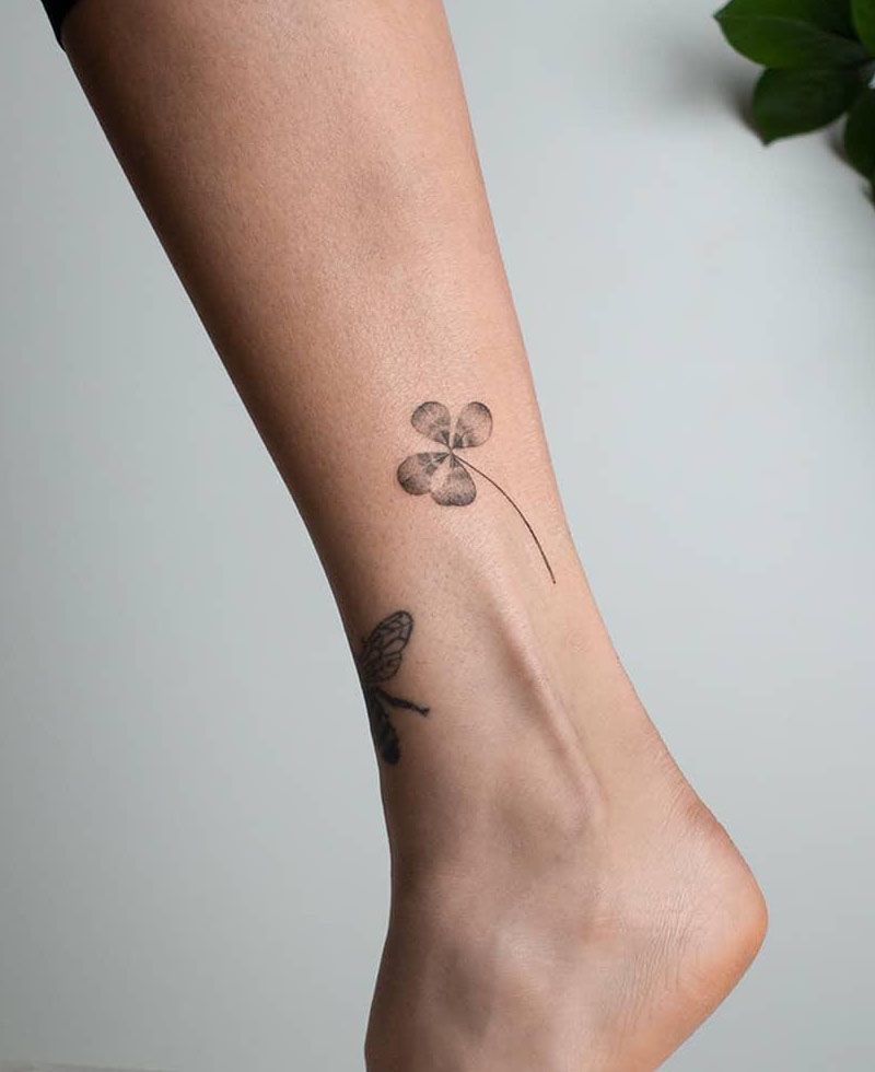 30 Elegant Four Leaf Clover Tattoos You Can Copy