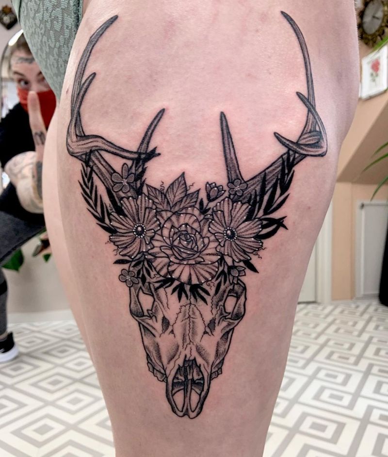 30 Elegant Deer Skull Tattoos You Will Love