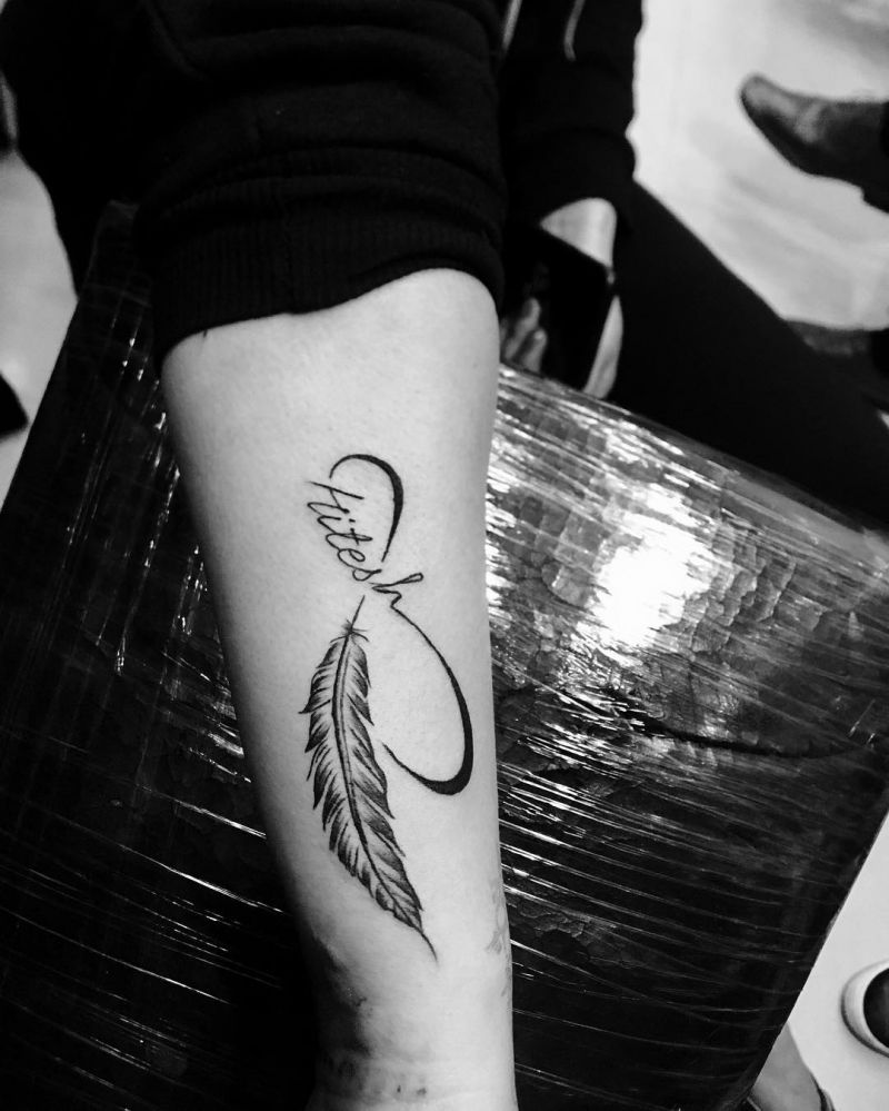 30 Unique Infinity Feather Tattoos You Must Try