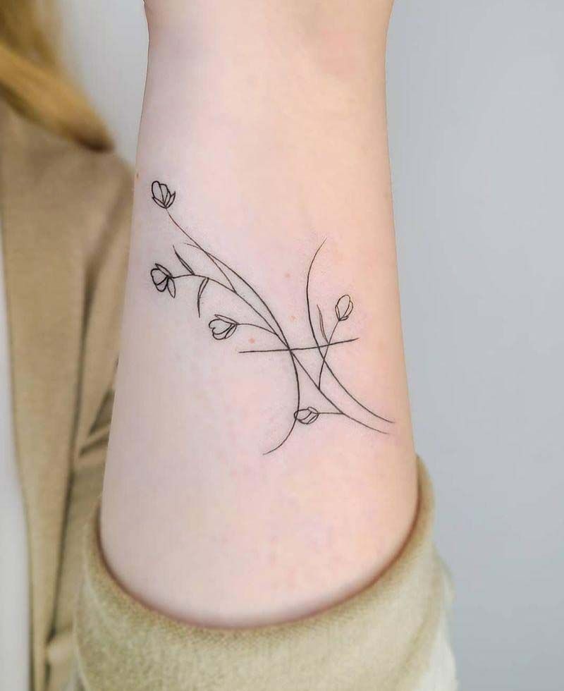 30 Elegant Pisces Tattoos for Your Inspiration