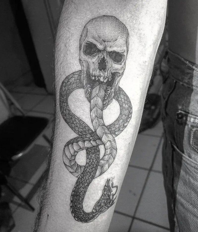 30 Cool Skull Tattoos You Must See