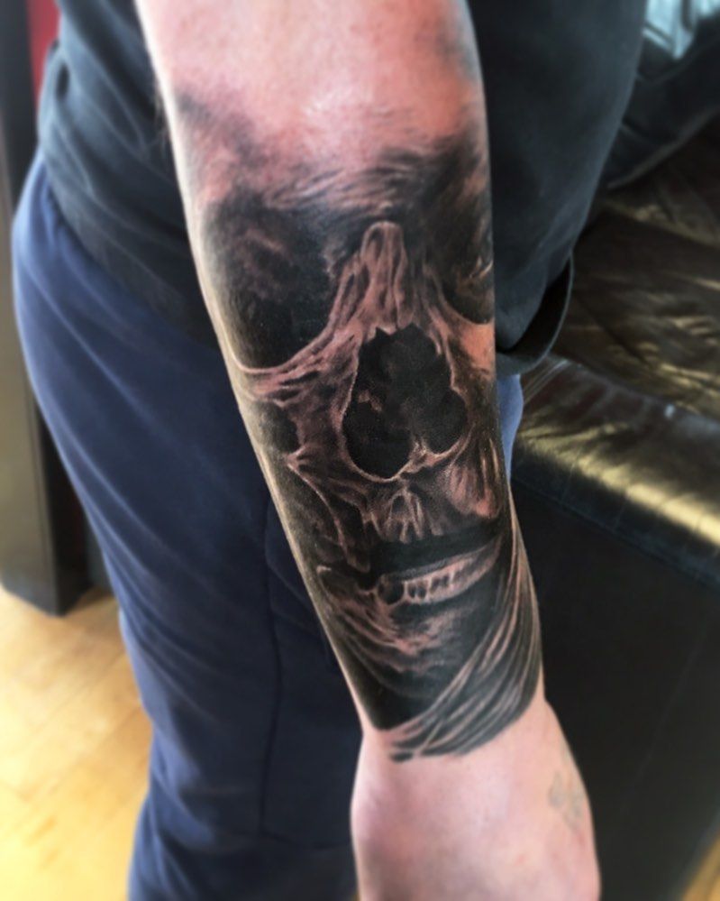 30 Cool Skull Tattoos You Must See
