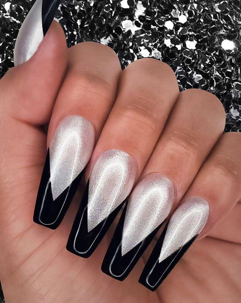 30 Trendy Black French Tip Nails You Will Love