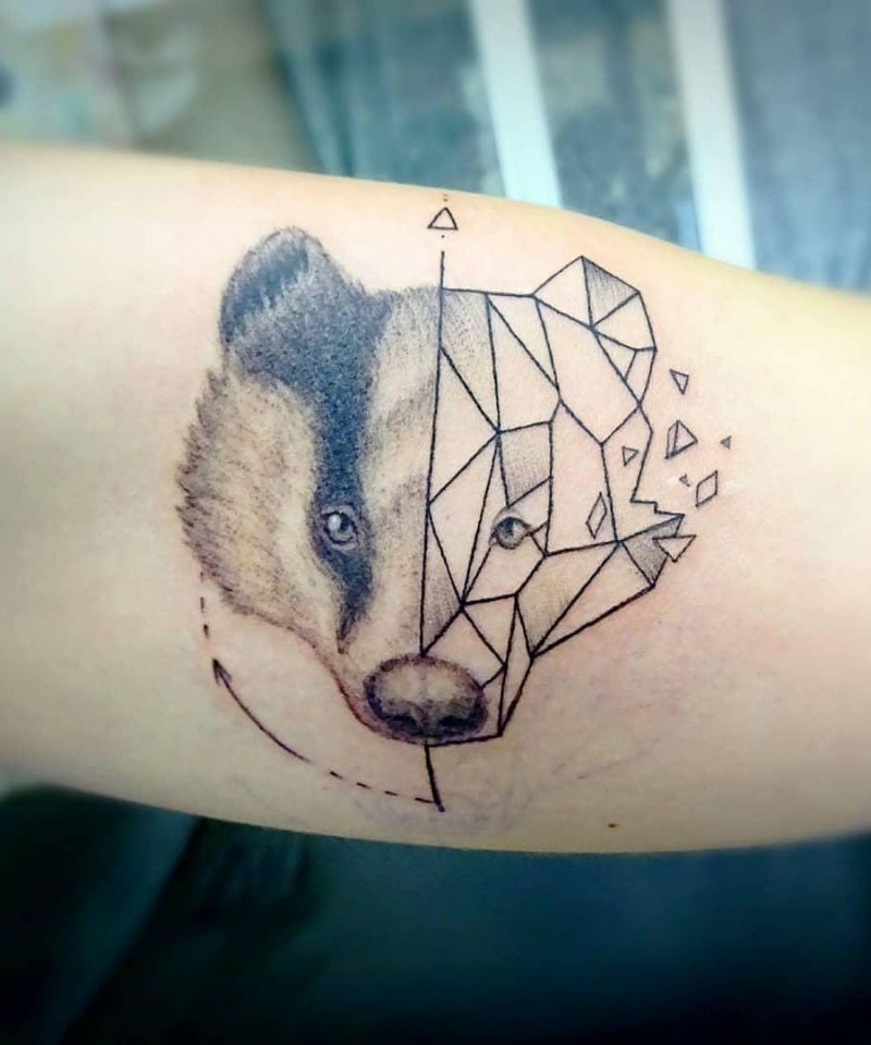 30 Great Geometric Tattoos to Inspire You