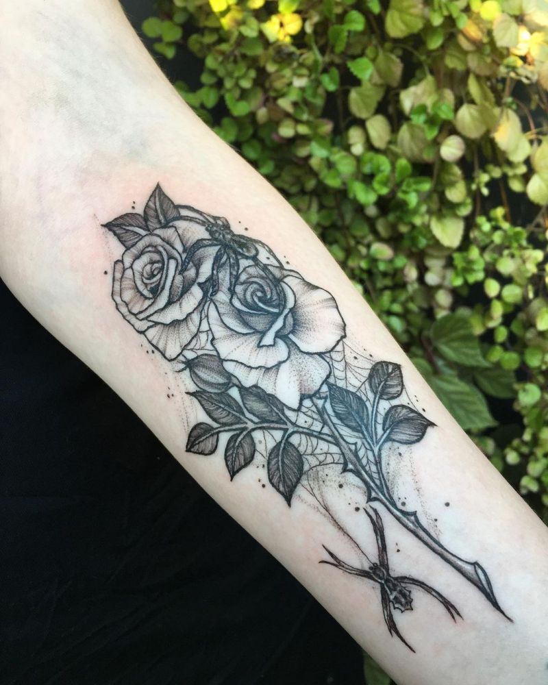 30 Elegant Black Rose Tattoos You Must Try