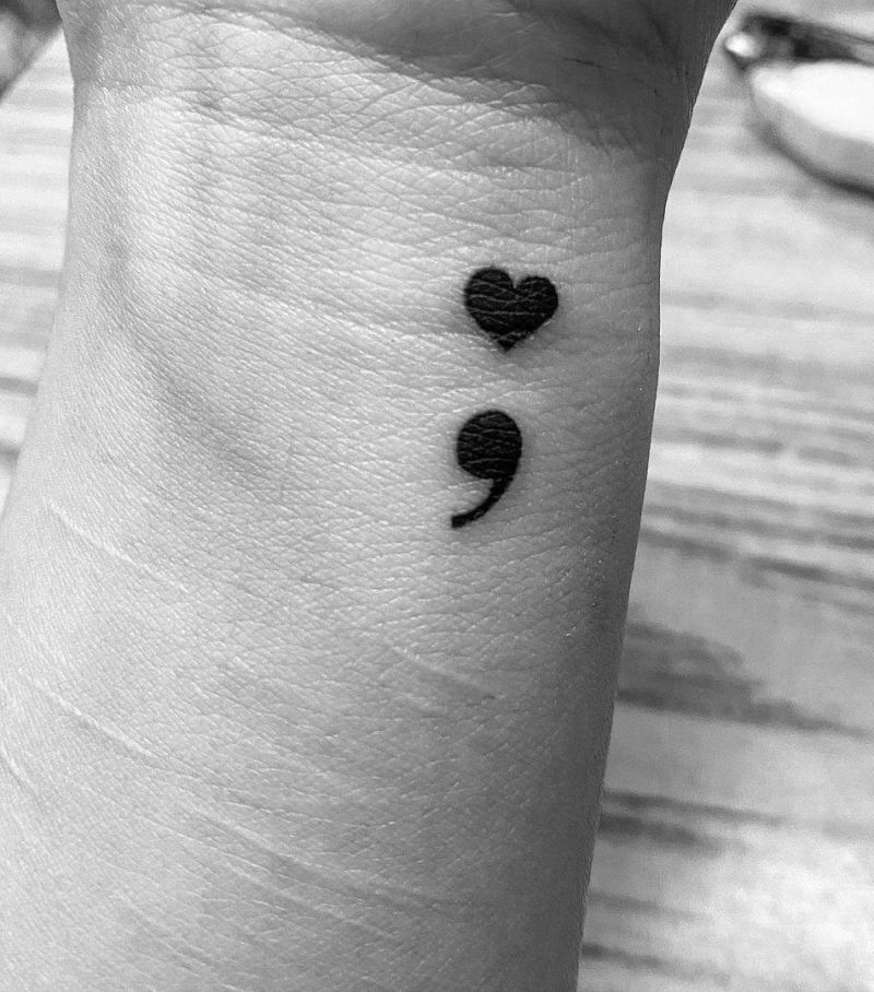 30 Pretty Semicolon Tattoos to Inspire You