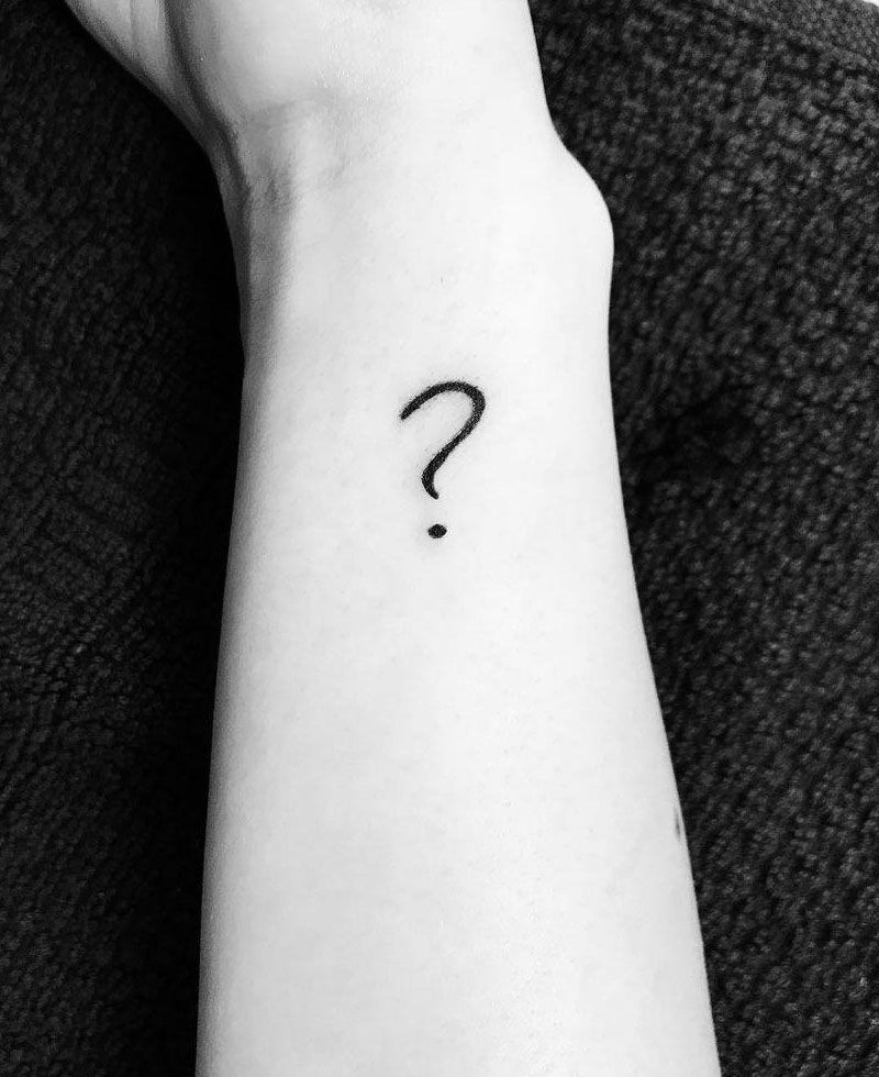 30 Elegant Question Mark Tattoos for Your Inspiration