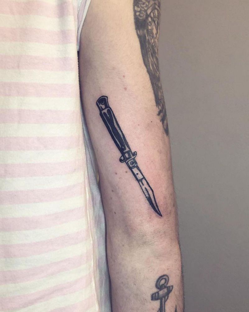 30 Elegant Knife Tattoos You Can Copy