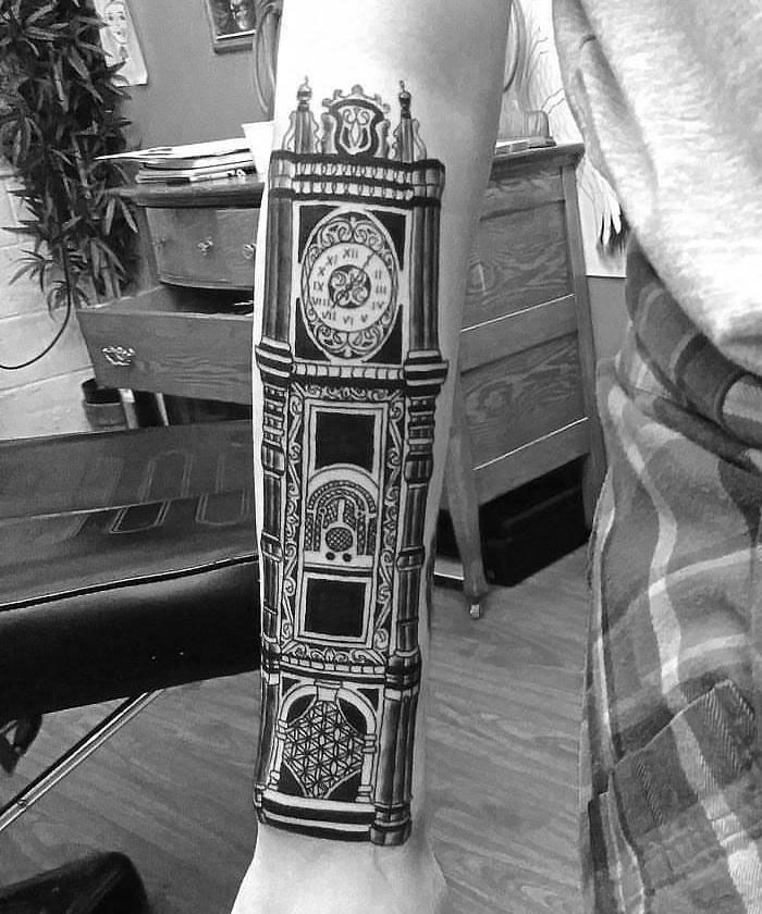 30 Unique Grandfather Clock Tattoos You Must Try