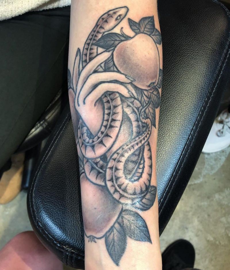 30 Great Snake and Apple Tattoos You Can Copy