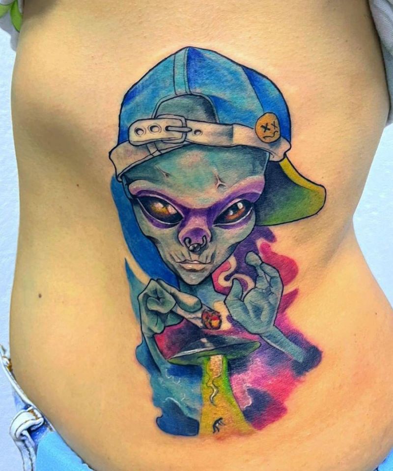 30 Great Alien Tattoos You Must Try