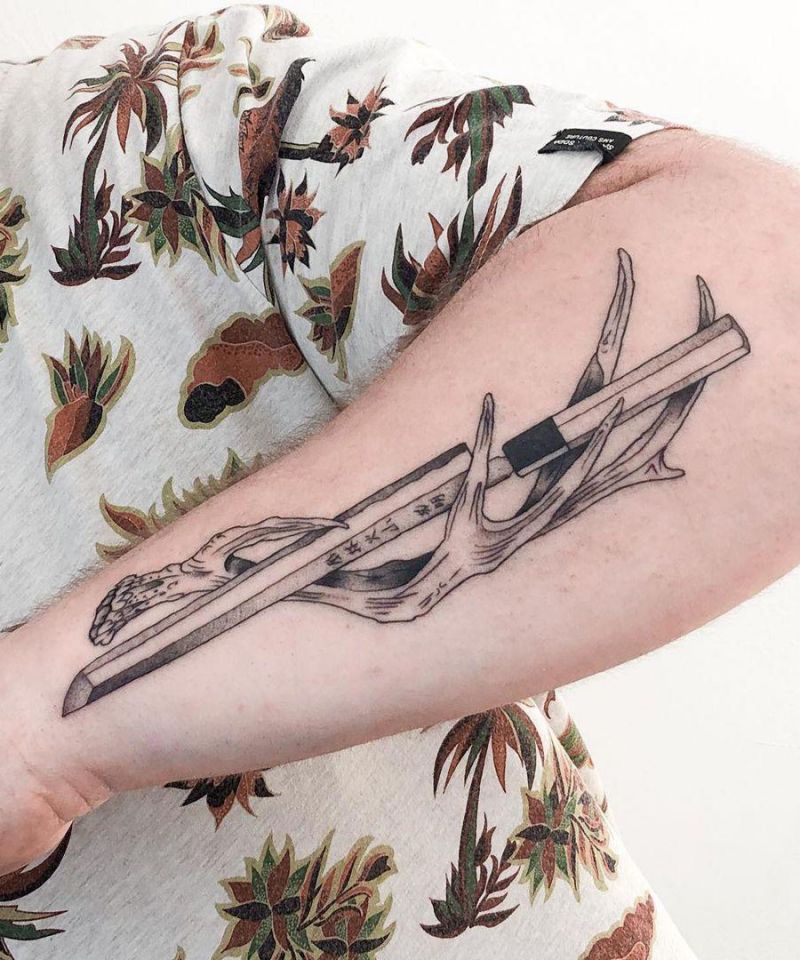 30 Unique Antler Tattoos for Your Inspiration