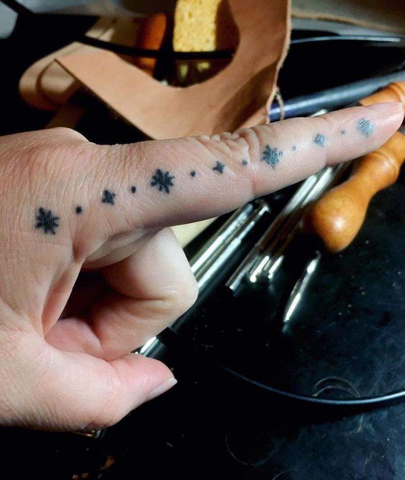 30 Unique Ruler Tattoos to Inspire You