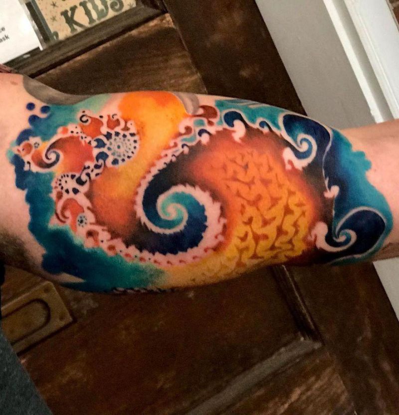 30 Unique Swirl Tattoos You Will Love
