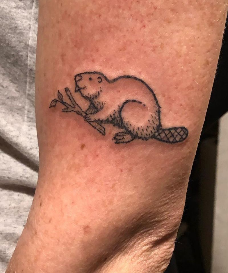 30 Excellent Beaver Tattoos You Can Copy