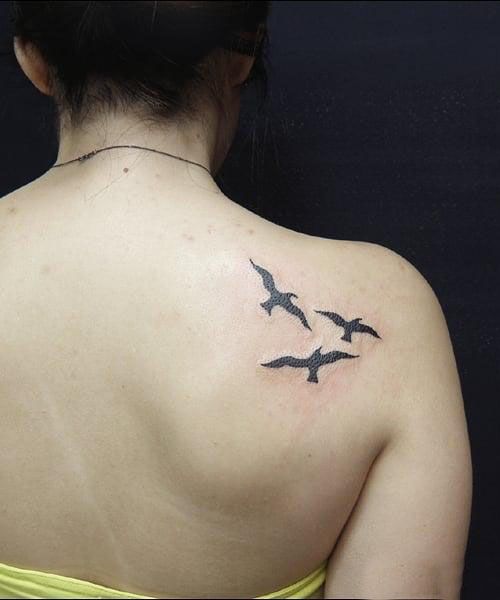 30 Elegant Three Birds Tattoos You Can Copy