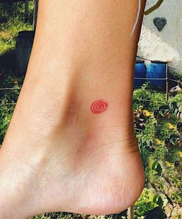 30 Unique Swirl Tattoos You Will Love