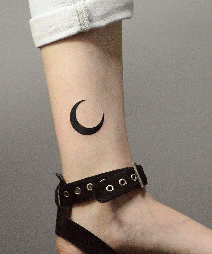 30 Amazing Crescent Moon Tattoos for Your Inspiration